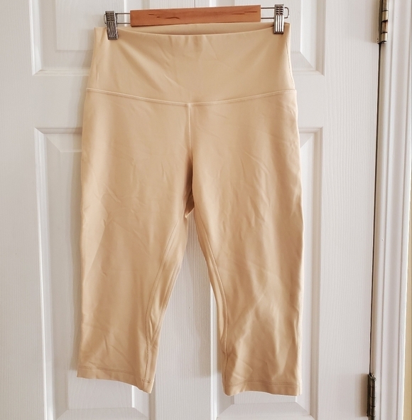 Lululemon Align HR Crop 17" Prosecco PSCO Beige Leggings Pant Women's Size 10 - Picture 2 of 8